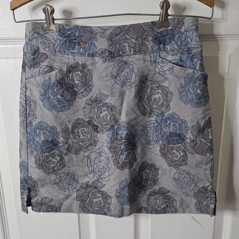 Lady Hagan Athletic skirt with built in shorts size 4